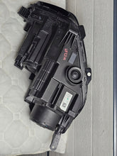 Laden Sie das Bild in den Galerie-Viewer, Frontscheinwerfer Ford Ecosport GN15-13W030-JE Links Scheinwerfer Headlight SCH4292388852ir