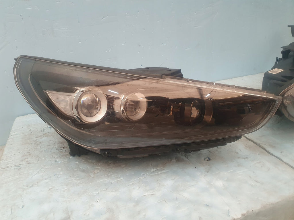 Frontscheinwerfer Hyundai I30 92101-S0100 92102-S0100 Full LED Rechts oder Links