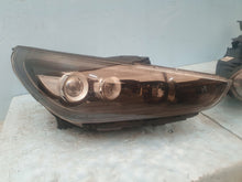 Laden Sie das Bild in den Galerie-Viewer, Frontscheinwerfer Hyundai I30 92101-S0100 92102-S0100 Full LED Rechts oder Links