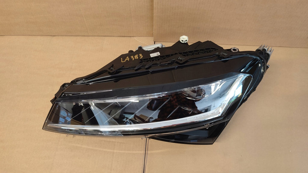 Frontscheinwerfer Skoda Superb III 3V1941015D Full LED Rechts oder Links