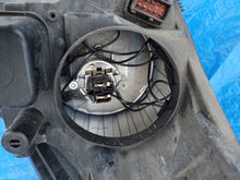 Laden Sie das Bild in den Galerie-Viewer, Frontscheinwerfer Opel Astra H TL793389777 24451032 Links Scheinwerfer Headlight SCH4723523822jw