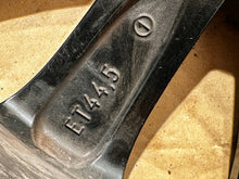 Laden Sie das Bild in den Galerie-Viewer, 1x Alufelge 18 Zoll 6.5" 5x112 44,5ET A2434010000 Mercedes-Benz Eqa Eqb FEL6552757554jo