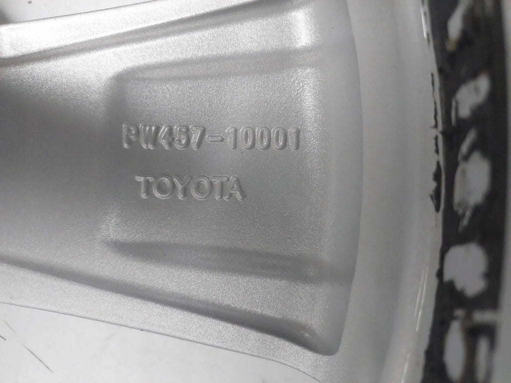 1x Alufelge 17 Zoll 6.5" 5x114.3 45ET Glanz Silber PW457-10001 Toyota C-Hr Chr FEL1261177963wj