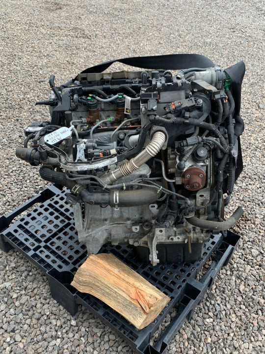 Motor Citroën C4 Picasso II 9H06 1.6 EHDI 139TKm 2013 Diesel Engine Komplett MOT7198203315uf