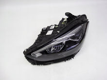 Laden Sie das Bild in den Galerie-Viewer, Frontscheinwerfer Mercedes-Benz W206 A2069068104 LED Links Headlight SCH5124010243kq