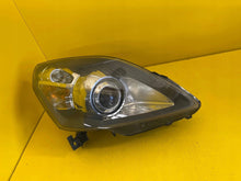 Laden Sie das Bild in den Galerie-Viewer, Frontscheinwerfer Opel Zafira B 0301214282 Xenon Rechts Scheinwerfer Headlight