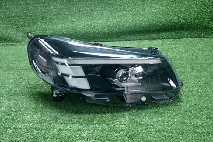 Frontscheinwerfer Opel Zafira Vivaro C 9847209880 Rechts Scheinwerfer Headlight SCH2930408587qm