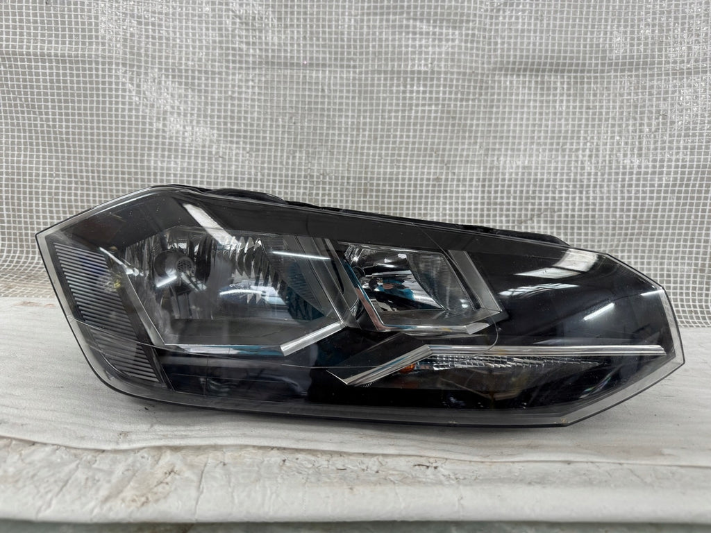 Frontscheinwerfer VW Polo 2G1941006 Rechts Scheinwerfer Headlight