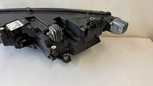 Load image into Gallery viewer, Frontscheinwerfer Skoda Octavia I 5E4941016A Full LED Rechts Headlight SCH3150798724zm