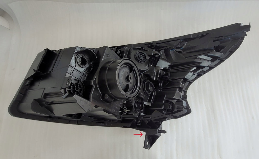 Frontscheinwerfer Renault Trafic III 260108047R Rechts Scheinwerfer Headlight SCH8043947219io