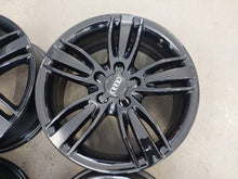 Load image into Gallery viewer, 4x Alufelge 17 Zoll 7.0" 5x112 Glanz Schwarz Audi Q3 Rim Wheel FEL4784064111ey