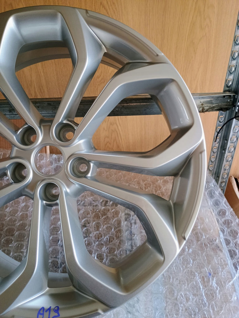 1x Alufelge 20 Zoll 6.5" 5x114.3 33ET Glanz Silber 403007153R Renault Scenic FEL7414141333bk