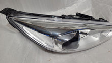 Load image into Gallery viewer, Frontscheinwerfer Ford Focus F1EB-13005-AD Xenon Rechts Scheinwerfer Headlight SCH4955851333gs