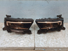 Load image into Gallery viewer, Frontscheinwerfer Opel Mokka 9834007980 LED Ein Satz Scheinwerfer Headlight SCH2497163455iz
