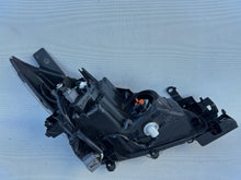 Load image into Gallery viewer, Frontscheinwerfer Mazda III B45A-51040 Ein Stück (Rechts oder Links) Headlight
