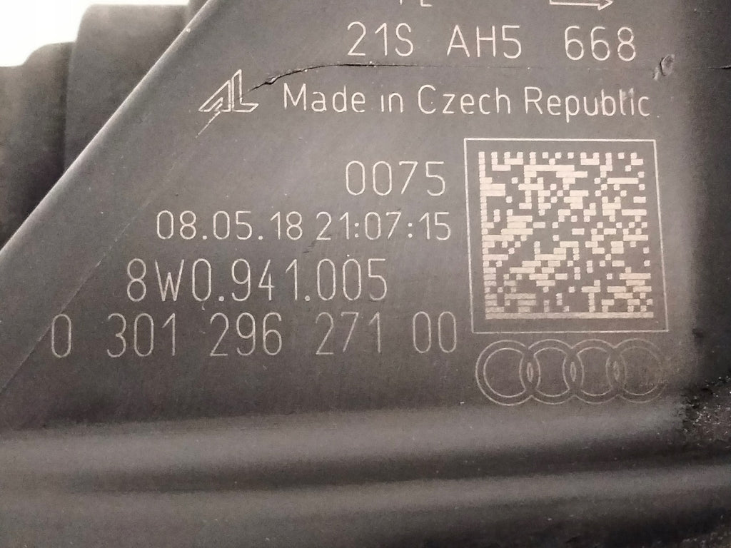 Frontscheinwerfer Audi A4 8W0941005 Xenon Ein Stück (Rechts oder Links)