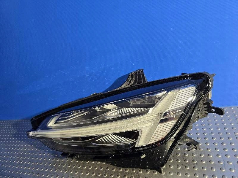 Frontscheinwerfer Volvo S60 V60 32228866 LED Links Scheinwerfer Headlight SCH4401711240ov