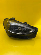 Laden Sie das Bild in den Galerie-Viewer, Frontscheinwerfer Mercedes-Benz W206 A2069068003 LED Rechts Headlight SCH1188616829iq