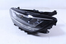 Laden Sie das Bild in den Galerie-Viewer, Frontscheinwerfer VW Passat B8 3G1941035P Links Scheinwerfer Headlight SCH3525982858wl