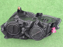 Laden Sie das Bild in den Galerie-Viewer, Frontscheinwerfer Mercedes-Benz W204 A2048201639 Xenon Rechts Headlight SCH3918711617qb