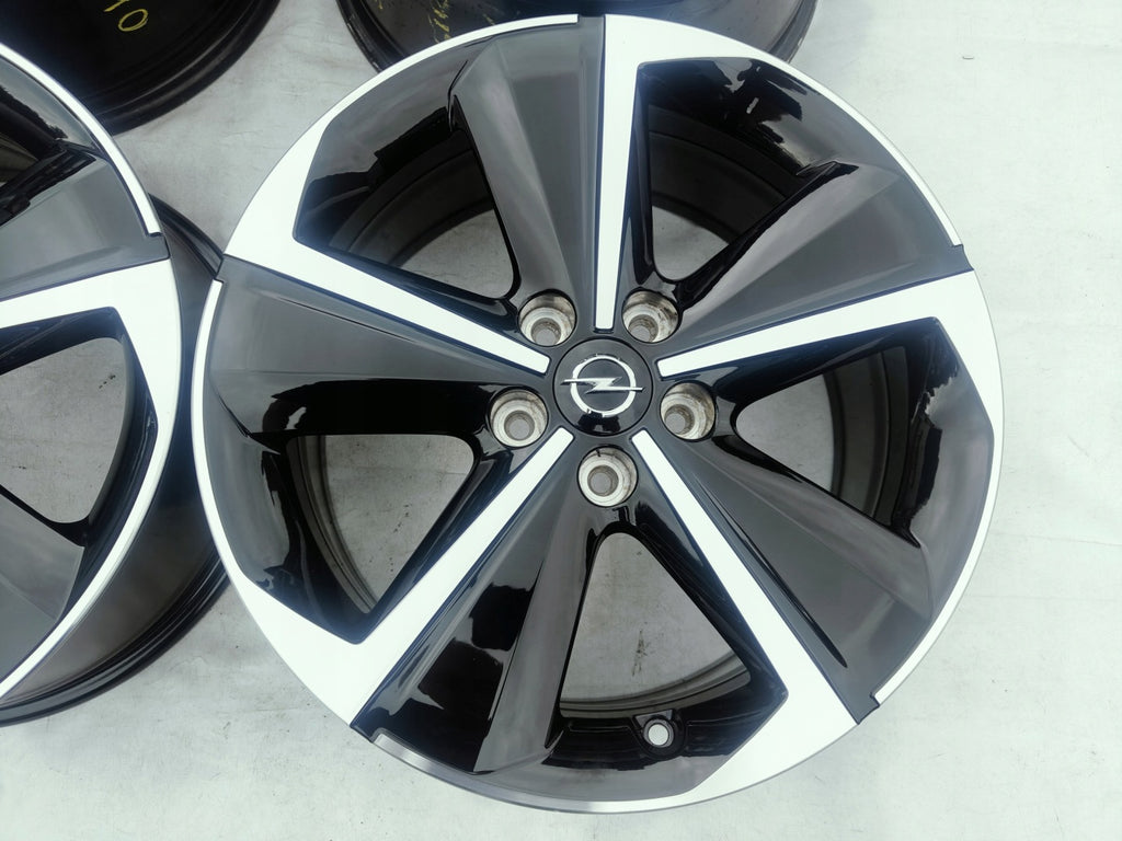 4x Alufelge 17 Zoll 7.5" 5x108 44ET Glanz Schwarz 9847065380 Opel Astra L FEL8590607197dq