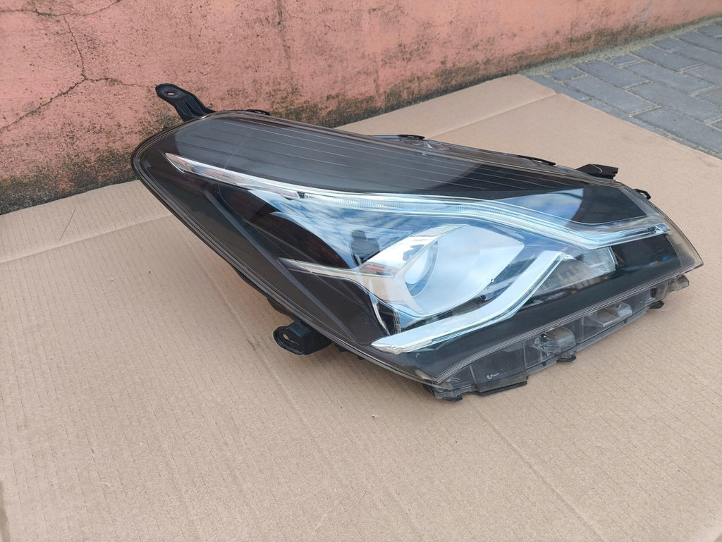 Frontscheinwerfer Toyota Yaris LED Rechts Scheinwerfer Headlight SCH8144373897gq