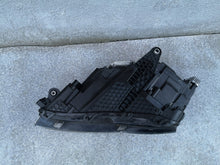 Laden Sie das Bild in den Galerie-Viewer, Frontscheinwerfer Skoda Superb III 3V1941016D Full LED Rechts Headlight SCH5455839019cf