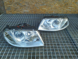 Frontscheinwerfer VW Passat Ein Satz Scheinwerfer Headlight SCH9470732757wv