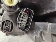 Load image into Gallery viewer, Frontscheinwerfer VW Touareg 761941082H LED Rechts Scheinwerfer Headlight SCH5897481701ak