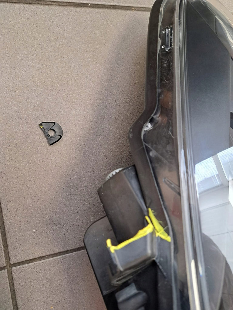 Frontscheinwerfer Toyota Yaris LED Rechts Scheinwerfer Headlight