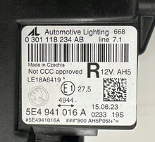 Load image into Gallery viewer, Frontscheinwerfer Skoda Octavia I 0301118234AB 5E4941016 ALE18A6419 Rechts SCH6131537720iu