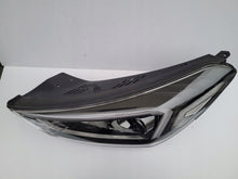Load image into Gallery viewer, Frontscheinwerfer Hyundai III 9210D7500 LED Links Scheinwerfer Headlight SCH9619474922fu