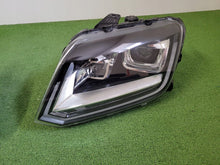 Laden Sie das Bild in den Galerie-Viewer, Frontscheinwerfer VW Amarok 2H1941015AF Ein Stück (Rechts oder Links) Headlight SCH2012831346rl