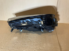 Laden Sie das Bild in den Galerie-Viewer, Frontscheinwerfer BMW IX I20 5A3CEA1-05 Laser Links Scheinwerfer Headlight SCH3166267039uk