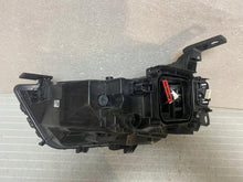 Laden Sie das Bild in den Galerie-Viewer, Frontscheinwerfer Opel Astra L 9851881180 662588537 Full LED FALSE Headlight SCH2767503647bi