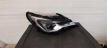 Laden Sie das Bild in den Galerie-Viewer, Frontscheinwerfer Opel Astra K 39023763 Rechts Scheinwerfer Headlight