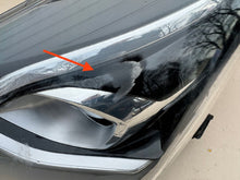 Load image into Gallery viewer, Frontscheinwerfer Toyota Yaris Links Scheinwerfer Headlight