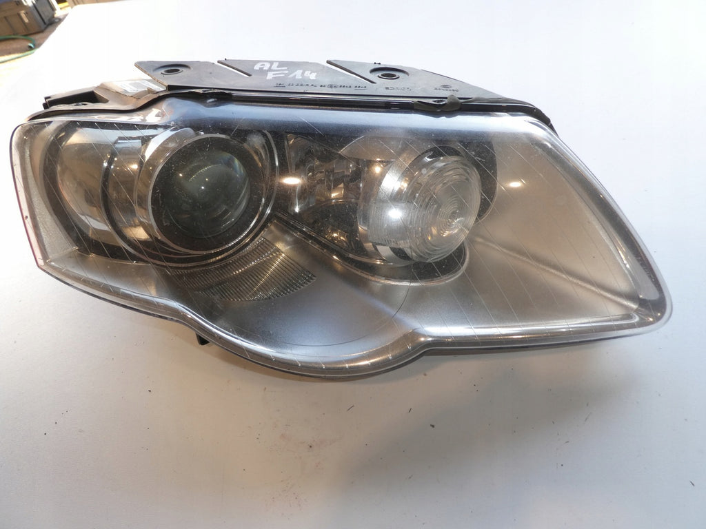 Frontscheinwerfer VW Passat 3D0907391 Xenon Rechts Scheinwerfer Headlight