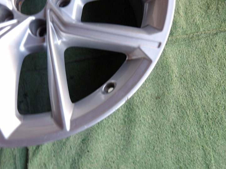 1x Alufelge 18 Zoll 8.5" 5x112 29ET Glanz Silber 8W0601025FL Audi Allroad B9 FEL9920069758yi