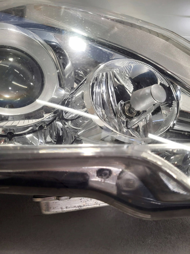 Frontscheinwerfer Mercedes-Benz Viano W639 Vito A6398202961 Xenon Rechts SCH2943973963bu