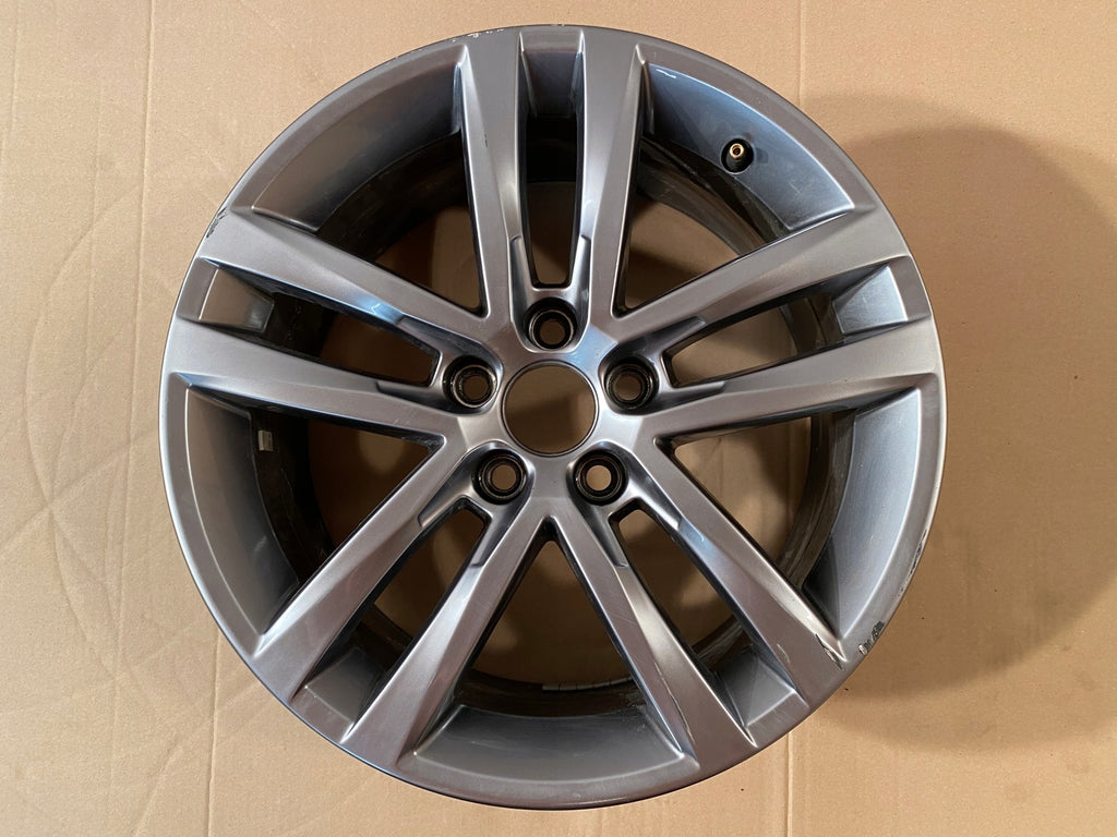 1x Alufelge 16 Zoll 7.0" 5x100 46ET 6C0601025J VW Polo Rim Wheel