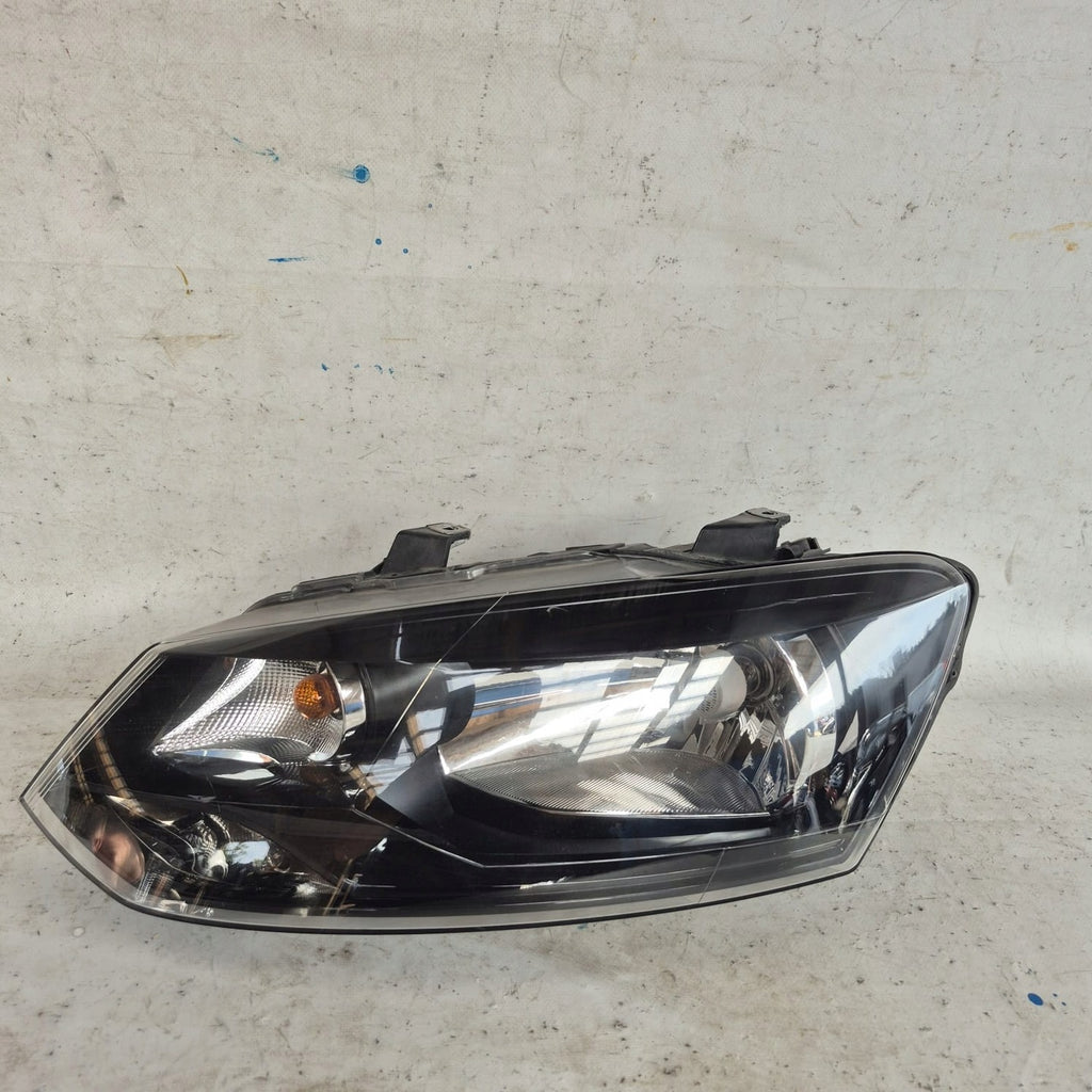 Frontscheinwerfer VW Polo 6R1941015E Links Scheinwerfer Headlight SCH3349379907ts