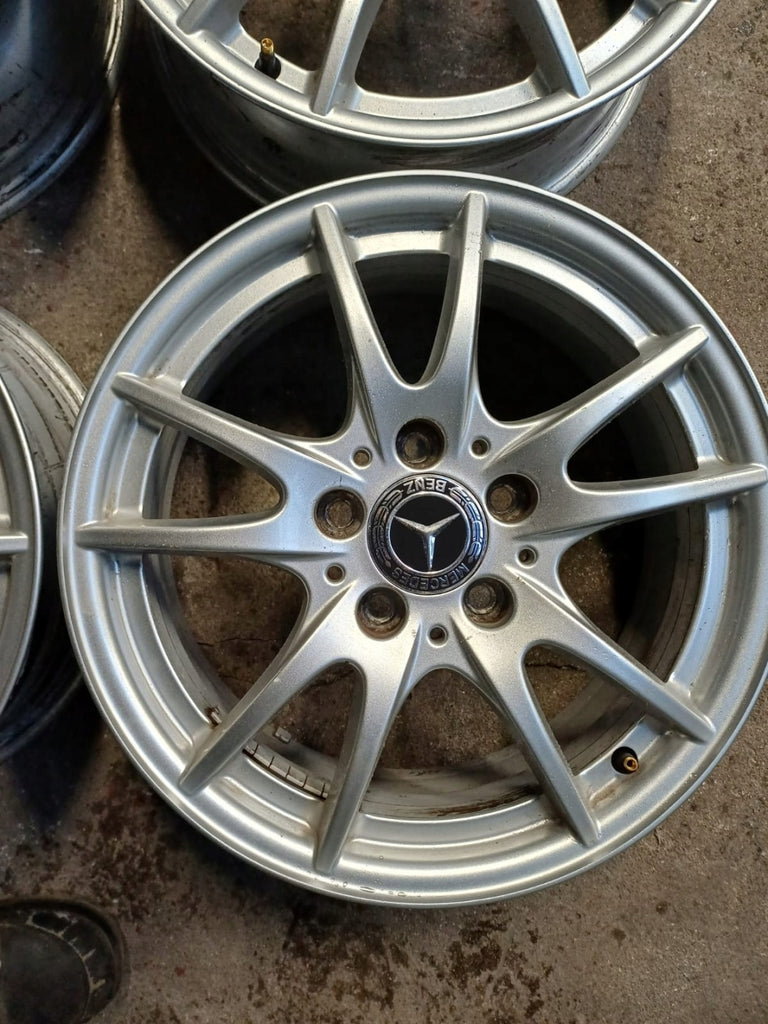 4x Alufelge 16 Zoll 6.5" 5x112 49ET Silber A2464011302 Mercedes-Benz Rim Wheel FEL7457676009sn
