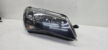 Laden Sie das Bild in den Galerie-Viewer, Frontscheinwerfer Skoda Superb DTG2442 Rechts Scheinwerfer Headlight SCH9556592630yx