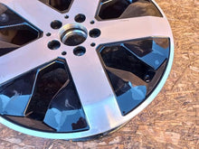 Load image into Gallery viewer, 1x Alufelge 18 Zoll 7.5" 5x112 A2474012800 Mercedes-Benz W247 Rim Wheel FEL6201492567op