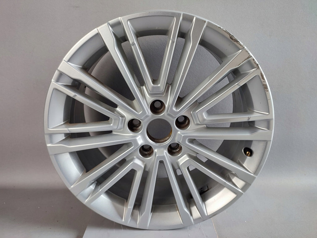 1x Alufelge 18 Zoll 7.5" 5x112 51ET Glanz Silber 8V0601025DR Audi A3 Rim Wheel