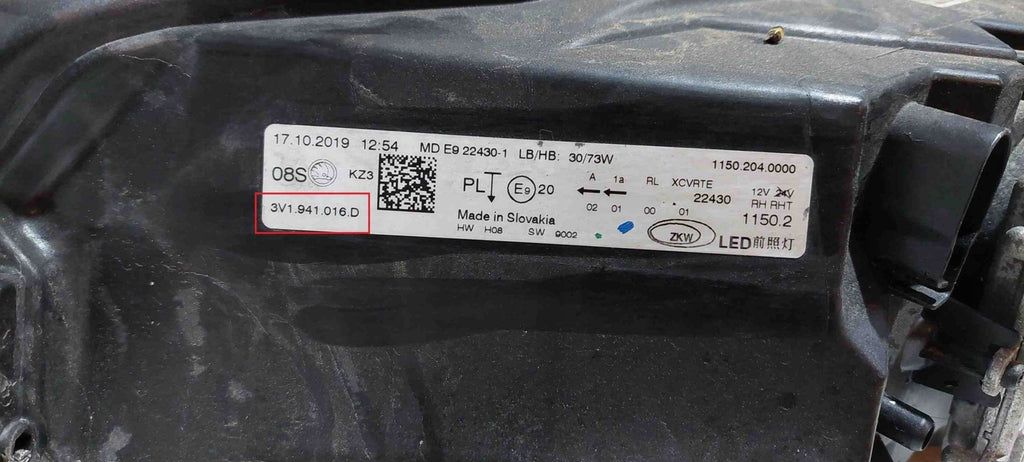 Frontscheinwerfer Skoda Superb III 3V1941016D LED Rechts Scheinwerfer Headlight