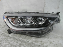 Laden Sie das Bild in den Galerie-Viewer, Frontscheinwerfer Toyota 4 Yaris KO-8EU Full LED Rechts Scheinwerfer Headlight