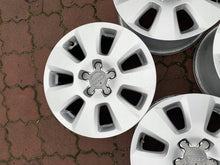 Load image into Gallery viewer, 4x Alufelge 16 Zoll 7.5&quot; 5x112 37ET Silber 4G0601025 Audi A6 Rim Wheel