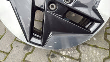 Load image into Gallery viewer, 1x Alufelge 17 Zoll 7.0" 5x114.3 52910-HF200 Hyundai Kona Rim Wheel FEL6347212356lp